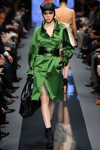 Look 30